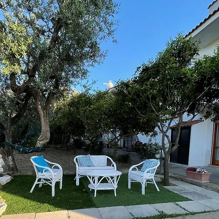 Loren House, Relaxing Location With Seaview *