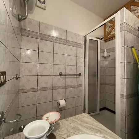 Holiday home Loren House, Relaxing Location With Seaview