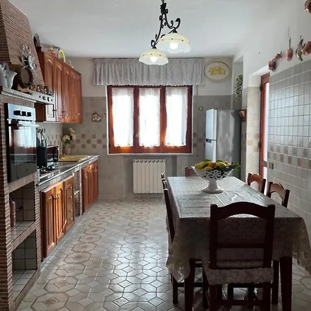 Loren House, Relaxing Location With Seaview *