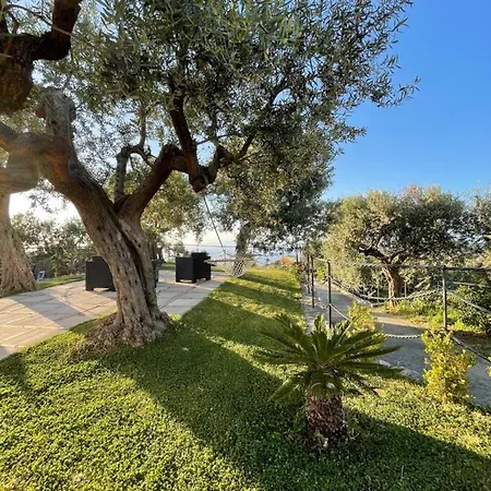Holiday home Loren House, Relaxing Location With Seaview Massa Lubrense