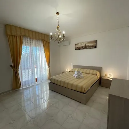 Loren House, Relaxing Location With Seaview * Massa Lubrense