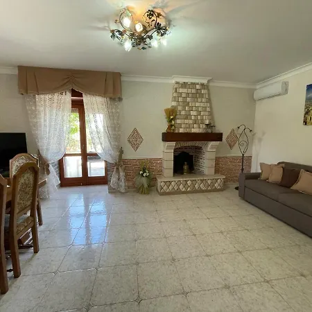 Hébergement de vacances Loren House, Relaxing Location With Seaview *